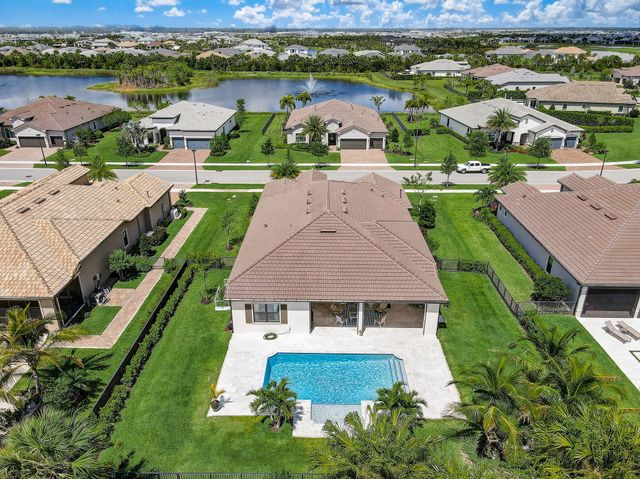 9234 Balsamo Drive, Palm Beach Gardens, FL 33412