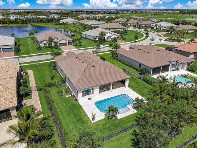9234 Balsamo Drive, Palm Beach Gardens, FL 33412