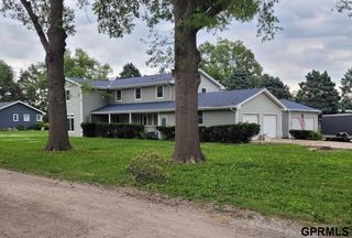 1939 S 113 Street, Omaha, NE 68144