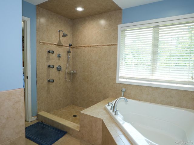 10 Reservoir Road, Stony Point, NY 10980