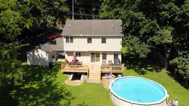 10 Reservoir Road, Stony Point, NY 10980