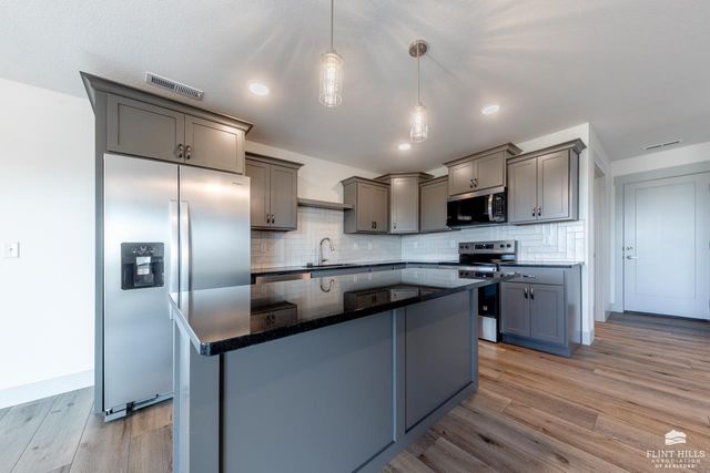 9164 Grammar Court, Manhattan, KS 66502