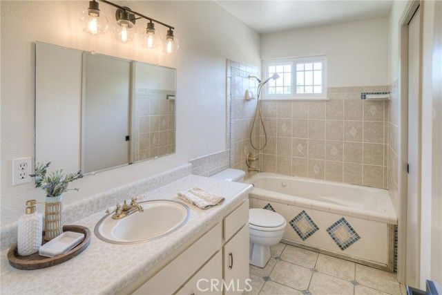 40 Oakview Court, Oroville, CA 95966