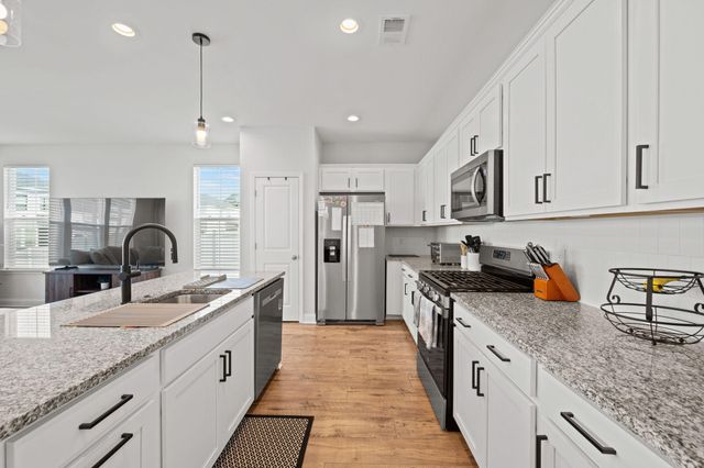 107 Patterson Avenue, Goose Creek, SC 29445