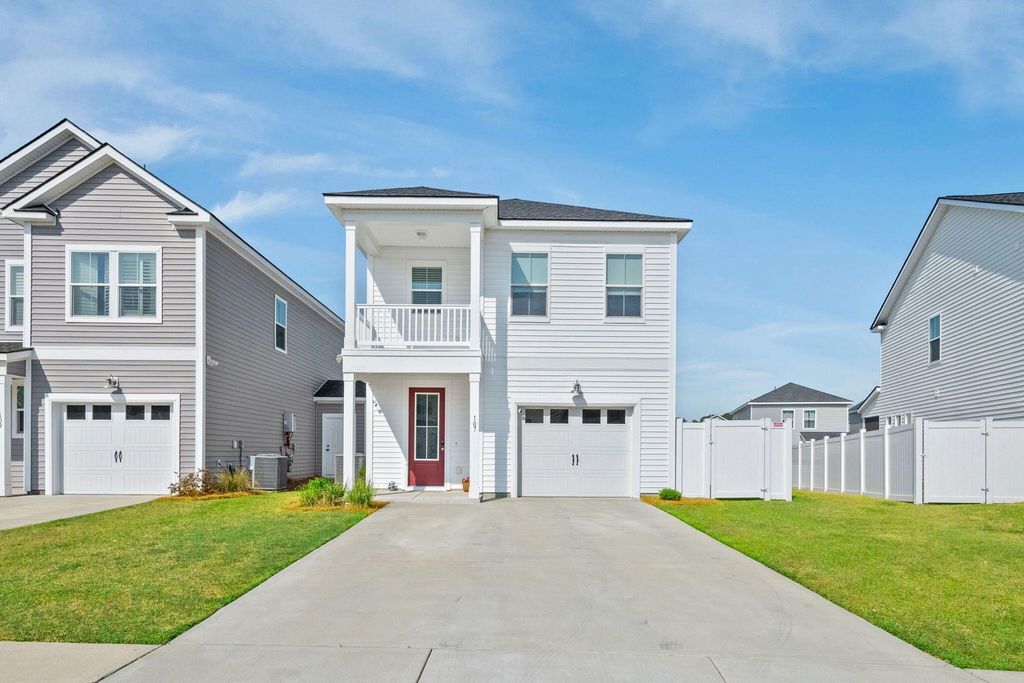107 Patterson Avenue, Goose Creek, SC 29445