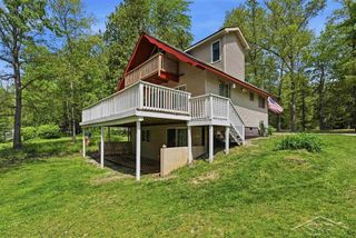 2710 S Whitney Beach Road, Beaverton, MI 48612