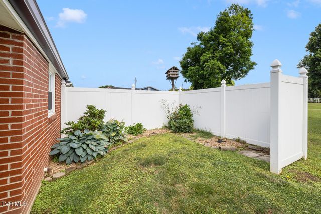 1205 Circle Drive, Elizabethton, TN 37643