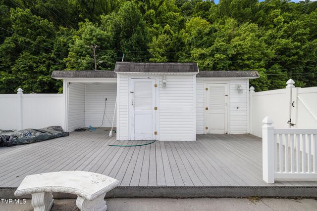 1205 Circle Drive, Elizabethton, TN 37643