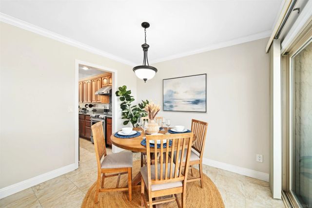 8745 Caminito Sueno, La Jolla, CA 92037