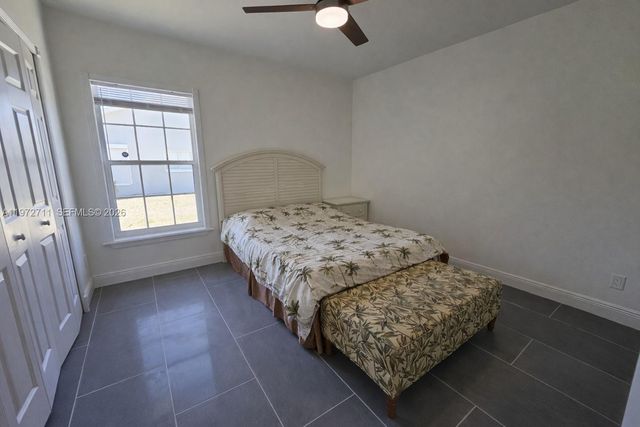 1440 GRAHAM CIR 1440, Lehigh Acres, FL 33936