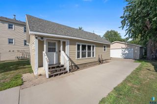 106 S Williams Ave Avenue, Sioux Falls, SD 57104