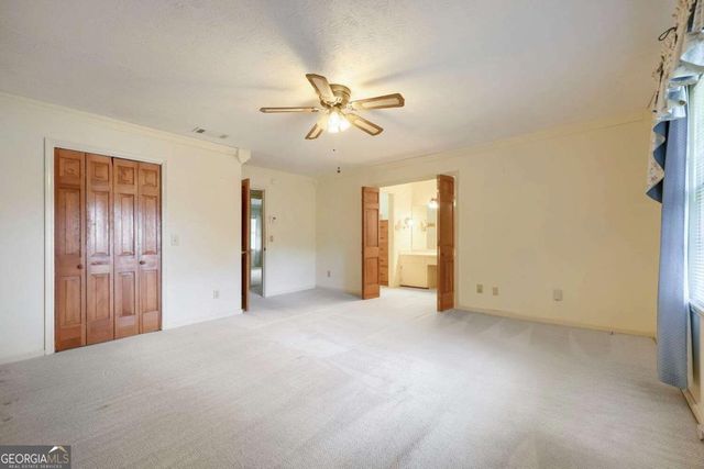 1909 Lake Lucerne Way SW, Lilburn, GA 30047