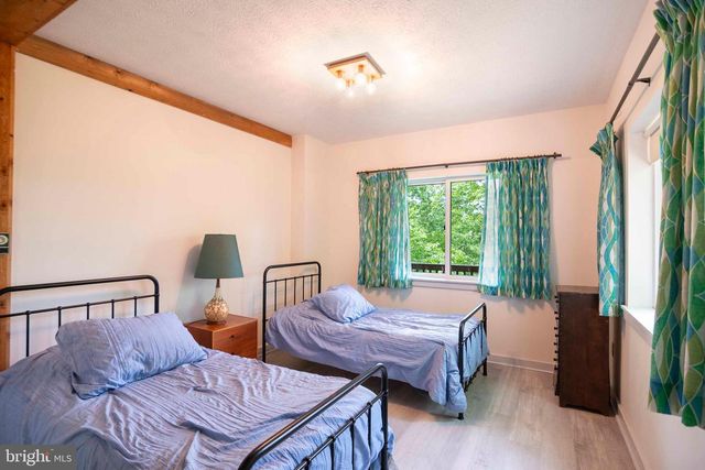 272 FRITZEL, Basye, VA 22810