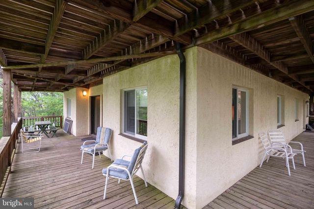 272 FRITZEL, Basye, VA 22810