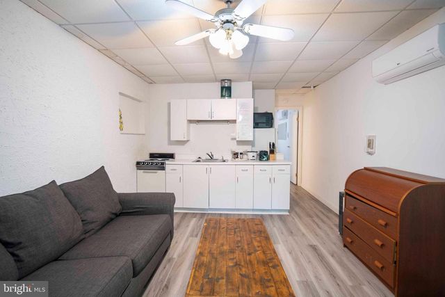 272 FRITZEL, Basye, VA 22810