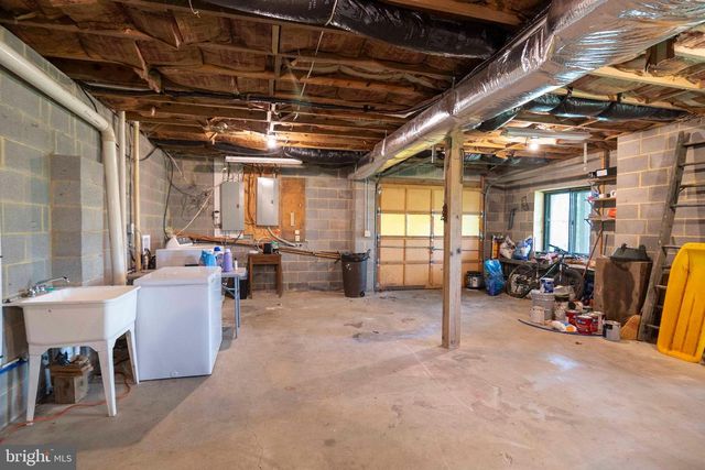 272 FRITZEL, Basye, VA 22810