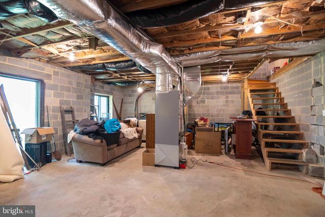 272 FRITZEL, Basye, VA 22810