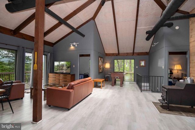 272 FRITZEL, Basye, VA 22810