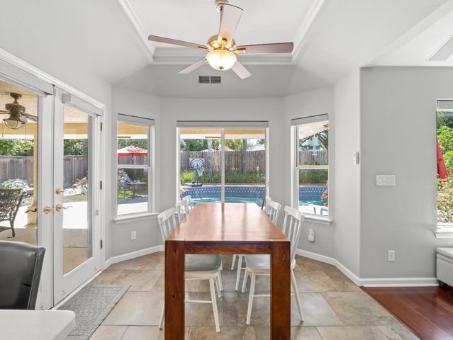 9377 N Saint Martin Drive, Fresno, CA 93720