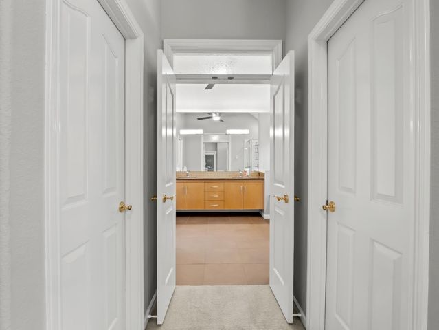 9377 N Saint Martin Drive, Fresno, CA 93720