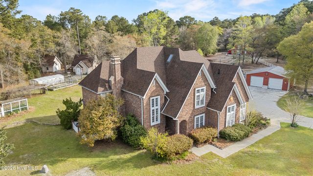 450 Berry Lane SW, Supply, NC 28462
