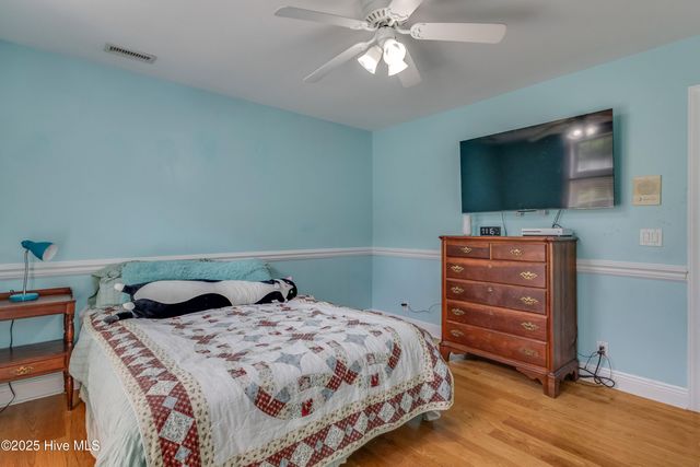 450 Berry Lane SW, Supply, NC 28462