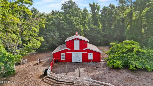 450 Berry Lane SW, Supply, NC 28462