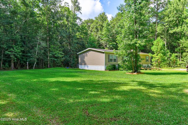 450 Berry Lane SW, Supply, NC 28462