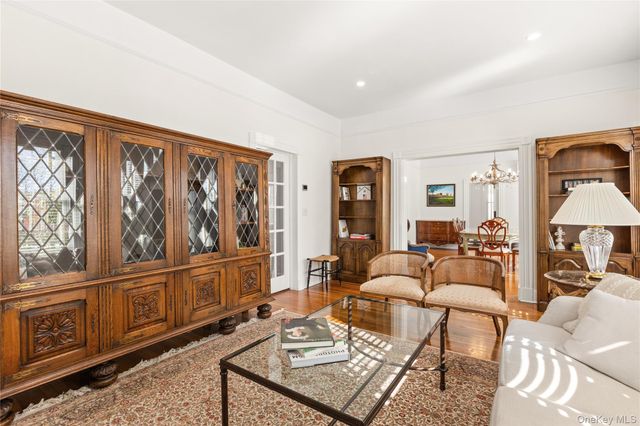 3475 Oaklawn Avenue, Southold, NY 11971