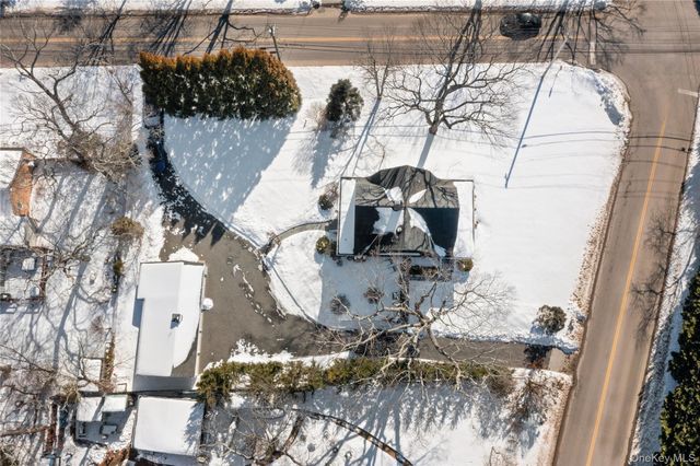 3475 Oaklawn Avenue, Southold, NY 11971