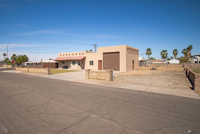 13102 E 41 St, Yuma, AZ 85367