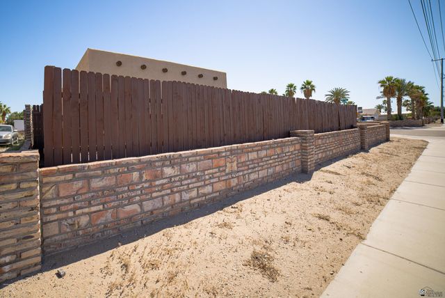 13102 E 41 St, Yuma, AZ 85367