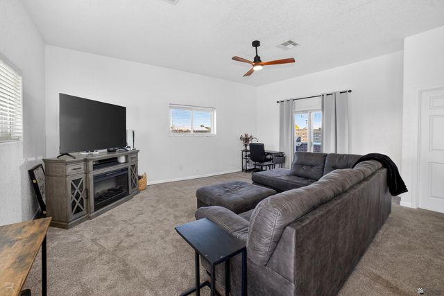 13102 E 41 St, Yuma, AZ 85367