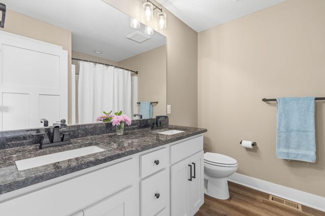 603 Grouse Way, New Richmond, WI 54017