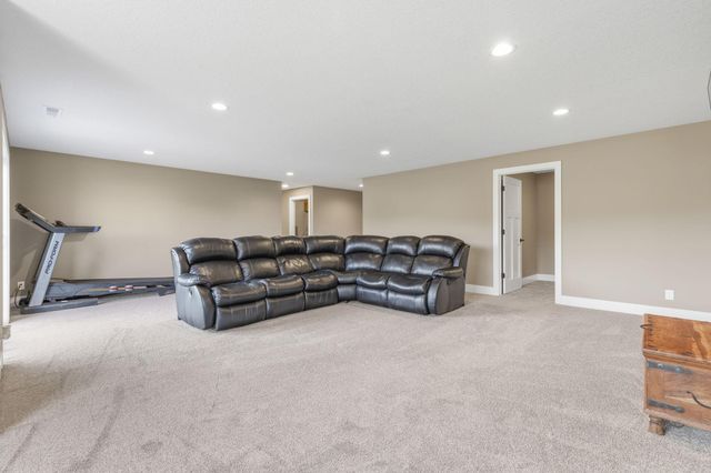 603 Grouse Way, New Richmond, WI 54017