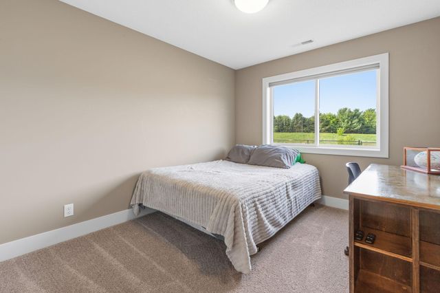 603 Grouse Way, New Richmond, WI 54017