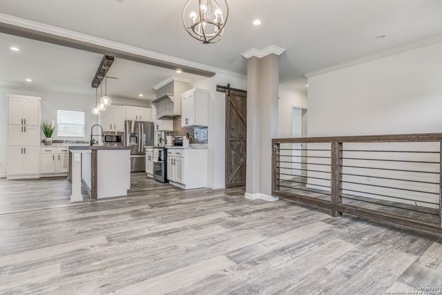 569 PR 1520, Bandera, TX 78003