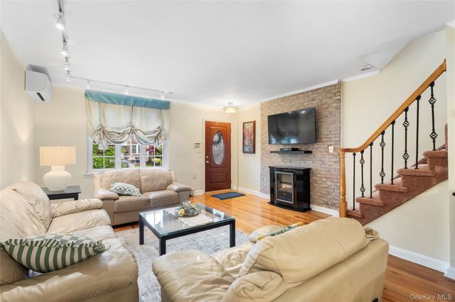 7-14 160th Street, Whitestone, NY 11357