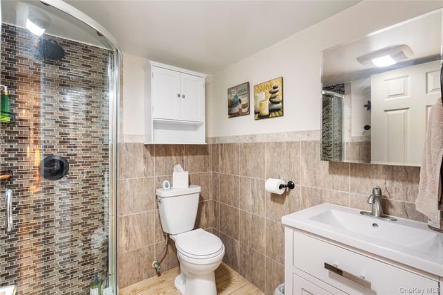 7-14 160th Street, Whitestone, NY 11357