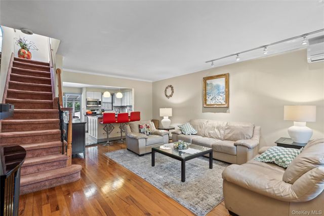 7-14 160th Street, Whitestone, NY 11357