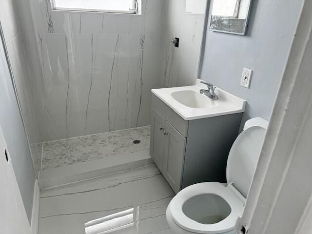 1015 AVENUE I 1, Riviera Beach, FL 33404