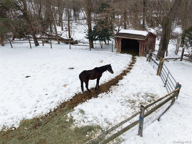 6 CALLAHAN Road, Fort Salonga, NY 11768