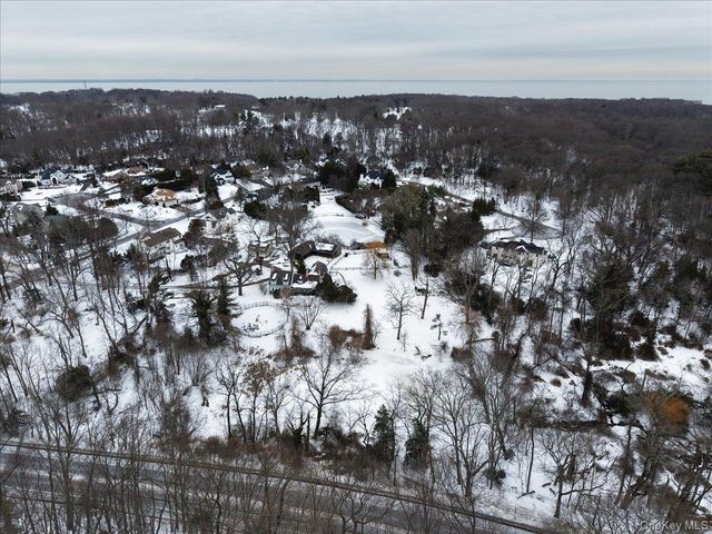 6 CALLAHAN Road, Fort Salonga, NY 11768