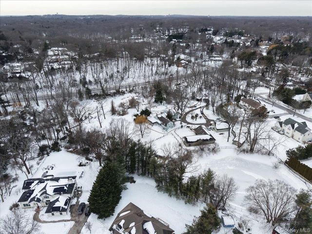 6 CALLAHAN Road, Fort Salonga, NY 11768