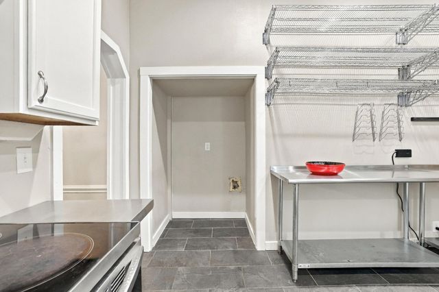 806 W Gandy Street, Denison, TX 75020