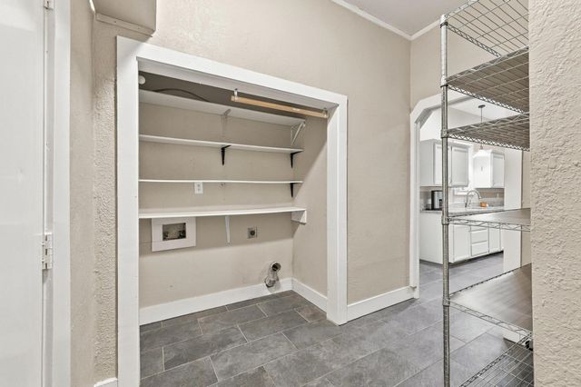 806 W Gandy Street, Denison, TX 75020