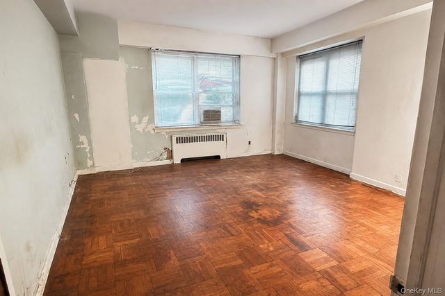 280 Collins Avenue 3i, Fleetwood, NY 10552