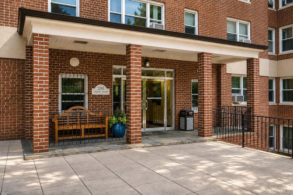 280 Collins Avenue 3i, Fleetwood, NY 10552 — exterior