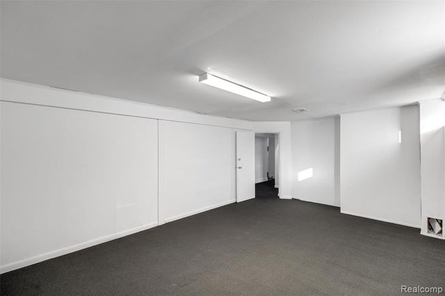 23754 Lambrecht Avenue, Eastpointe, MI 48021