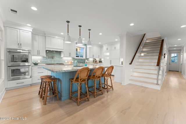 108 Strawflower Drive, Holden Beach, NC 28462